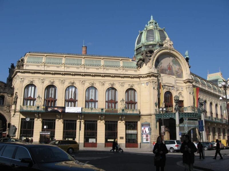 Prague: Old Town and Jewish Quarter Guided Walking Tour - Who Will Love This Tour?