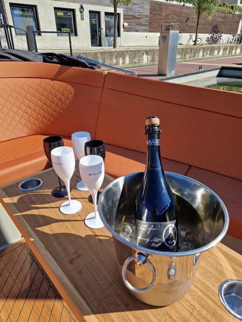 Prague Private Boat Tour - FAQ