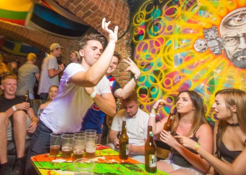 Prague: Pub Crawl with Open Bar and VIP Entry - FAQs