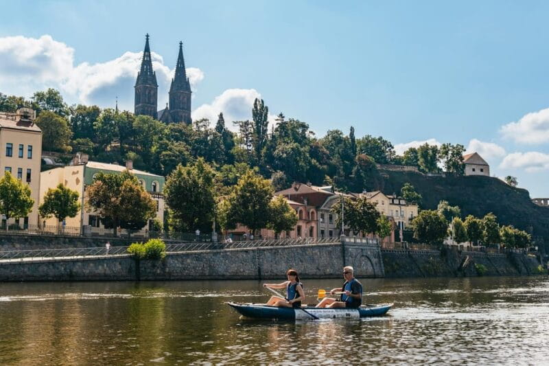 Prague: Vltava River Guided Canoeing Tour - Exploring Prague from the Water: A Unique Perspective