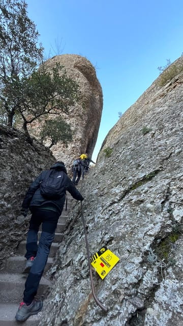 PREMIUM: EXPERIENCE IN MONTSERRAT - BARCELONA - Practical Details and Logistics