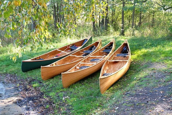 Premium guided Canoe Tour in lake Plateliai Handcrafted inventory and picnic set - Exploring Zemaitija: The Ultimate Canoe Adventure