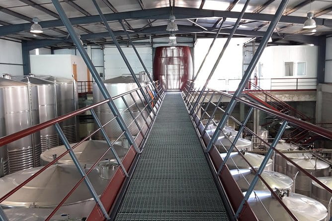 Premium Tasting | Quinta de Santa Cristina Vinho Verde - FAQ