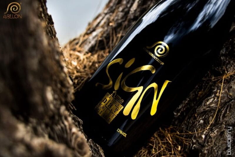 Premium Tour of Olympia: Wine & Dine Retreat - The Wine Tasting at Abelon Estate