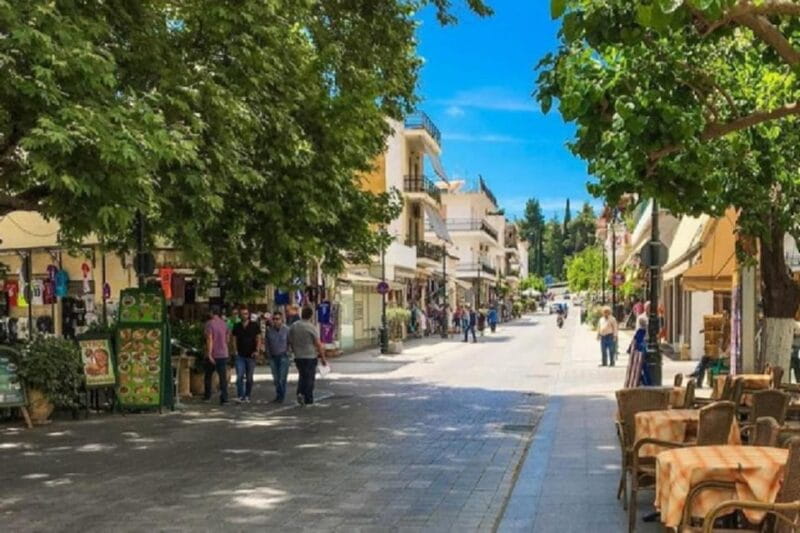 Premium Tour of Olympia: Wine & Dine Retreat - Logistics and Practicalities