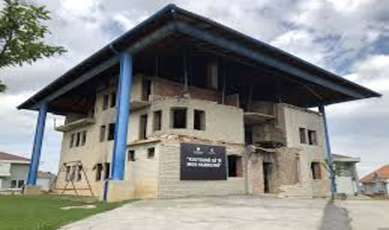 Pristina: Day Tour with Bear Sanctuary and Gadima Cave - Key Points / Takeaways