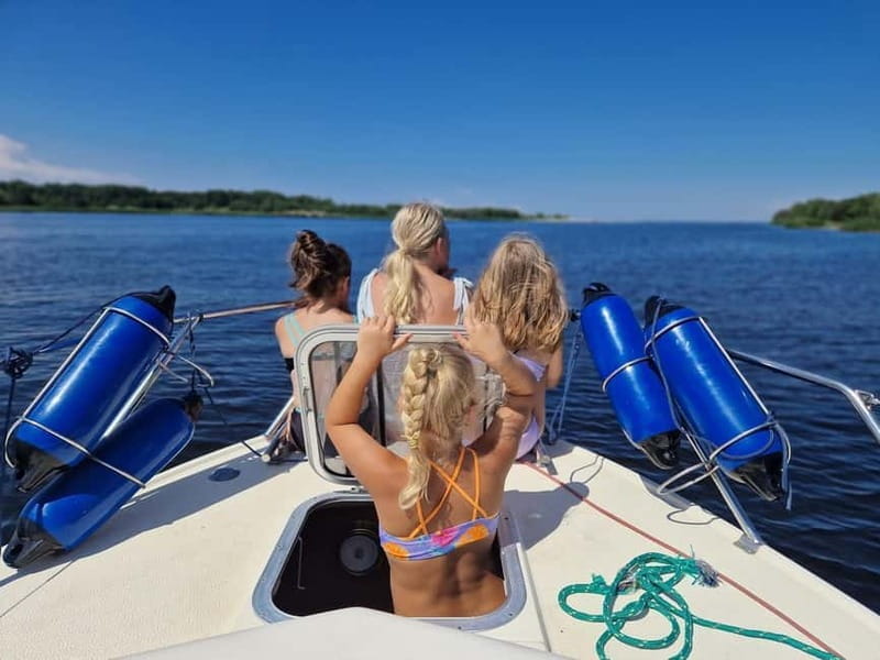 Privat Boat Tour. Discover magical Riga from water with us - FAQ