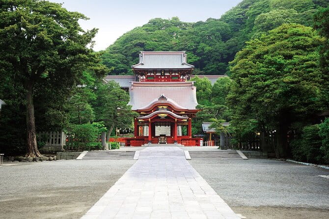 Private 1 Day Tour to Kamakura: Sea, Temples, and Coastal Scenery - Frequently Asked Questions