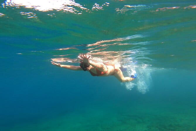 Private 1-Hour Guided Snorkeling Adventure with Go Pro Pictures - A Deep Dive into the Experience