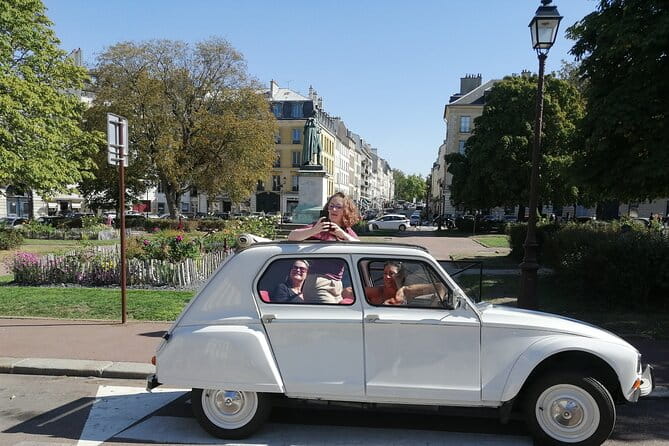 Private 1 hour tour of Versailles in a Vintage Car (2CV) - FAQs