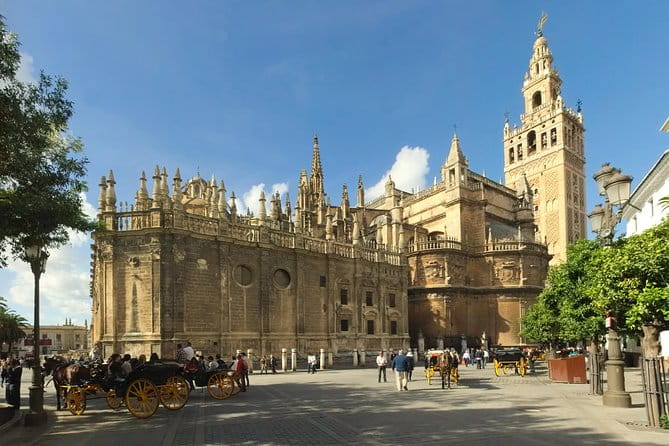 Private 12-Hour Tour to Sevilla from Malaga with Hotel pick up - Price and Logistics: Is It Worth It?