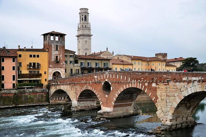 Private 2,5 hour Walking Tour of Verona with Private Tour Guide - Key Points / Takeaways