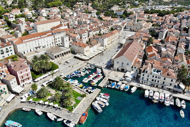 Private 3 islands Tour With Speed boat to Hvar and Pakleni islands from Trogir - Price and Value