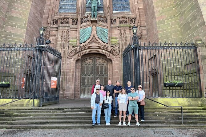 Private 4 hour bus tour: Beer, Views, History & Football in one - Price and Logistics