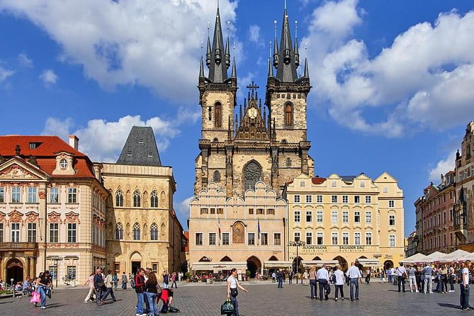 Private 4-hour City Tour of Prague with driver & official guide w/ Hotel pick up - Breakdown of the Itinerary: What You’ll Really See