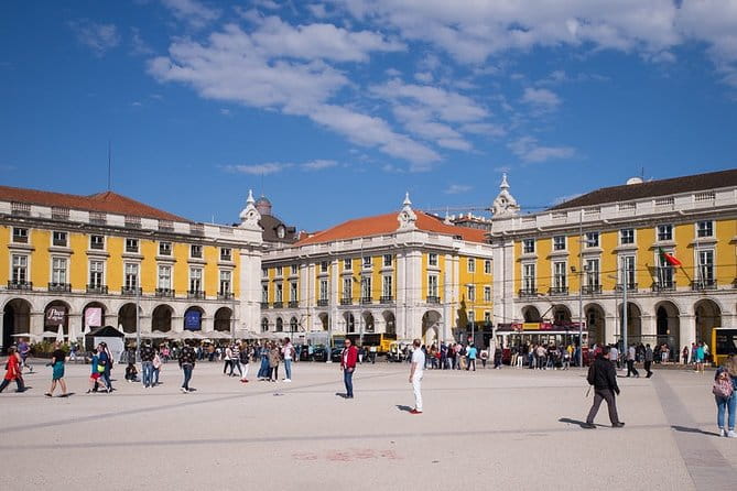 Private 4-hour Walking Tour of Lisbon with official tour guide - Final Thoughts
