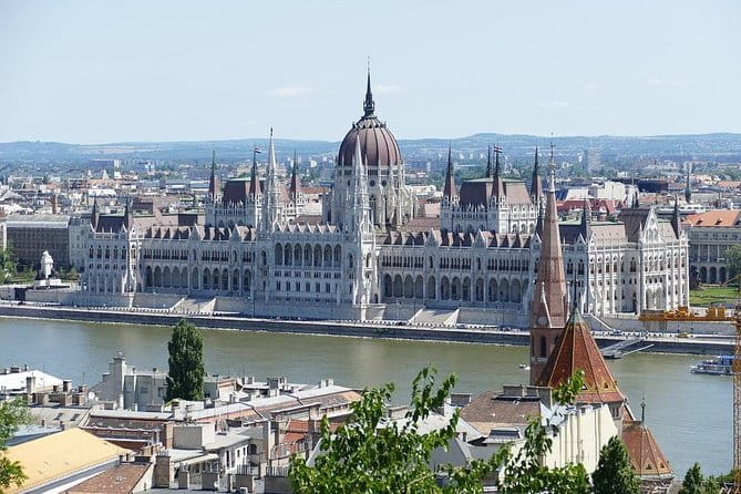Private 4-hours City Tour of Budapest with private guide and Hotel Pick-up - Who Will Love This Tour?