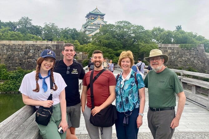 PRIVATE 6-Hr. Food Tour From Osaka Castle to Kuromon to Dotonbori - Key Points