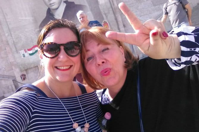 PRIVATE (7 hours) Budapest and Szentendre city tour with lunch and winetasting - A Delicious Lunch and Authentic Winetasting in Szentendre