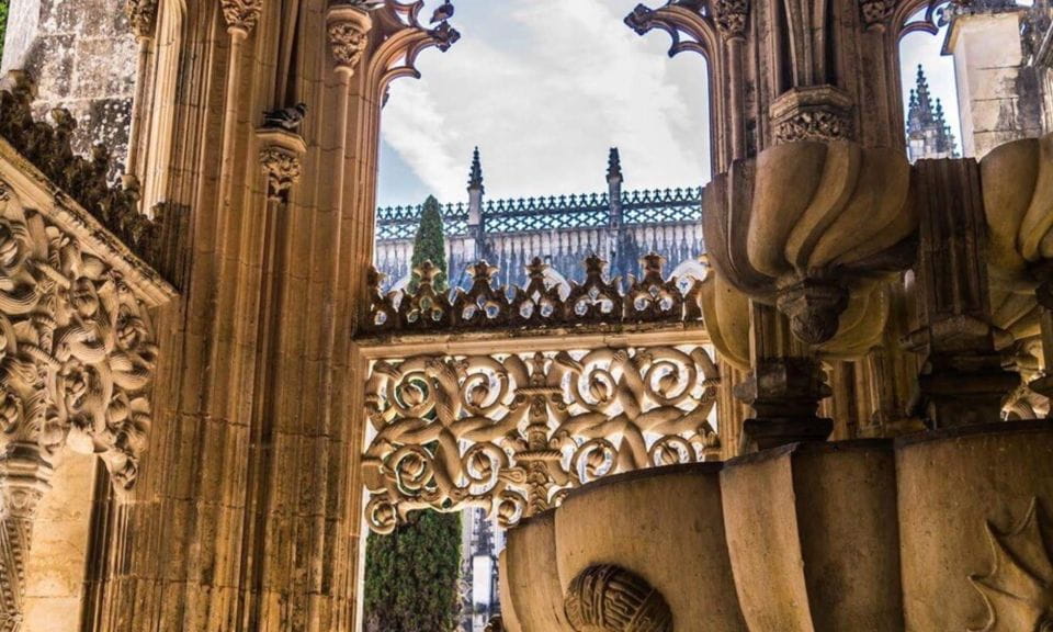 Private 8H Tour to Fatima, Batalha and Obidos From Lisbon - Frequently Asked Questions