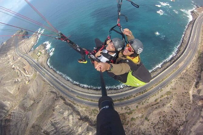 Private Activity Paragliding Flight in Gran Canaria - What to Expect at the Meeting Point and During the Flight