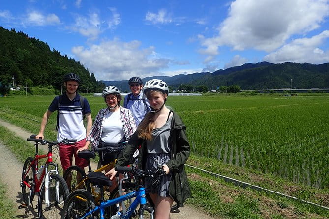 Private Afternoon Cycling Tour in Hida-Furukawa - Participation Requirements
