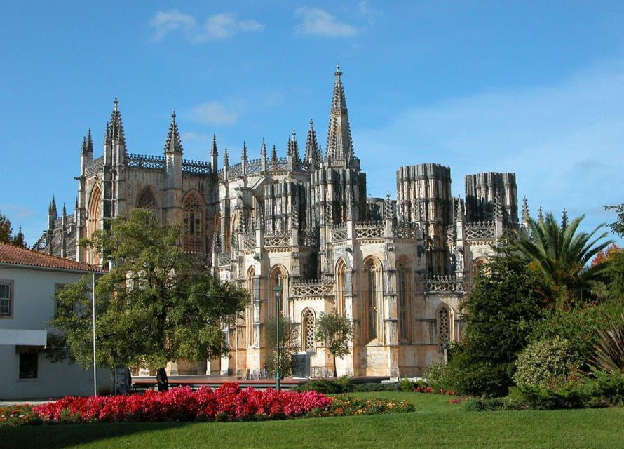 Private Airport Transfer Either to or From the Fatima Area - Highlights of the Service