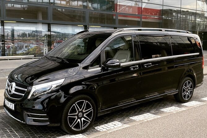 Private Airport Transfer: From Gdansk Airport to Gdynia (PAX 7) - Key Points / Takeaways