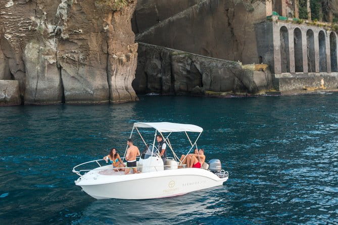 Private Amalfi Coast Tour in a ROMAR BERMUDA Boat - A detailed look at the private Amalfi Coast boat experience