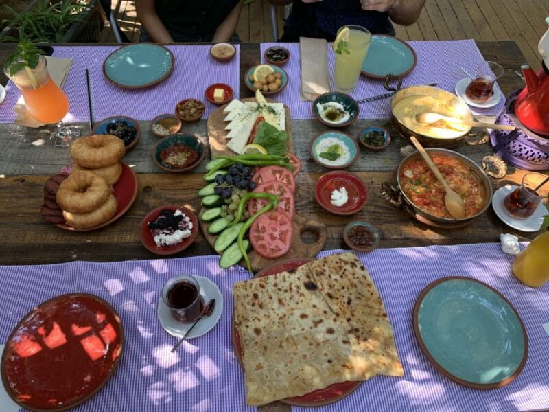 Private and Guided Istanbul Food Tour - Tastes of Istanbul - An In-Depth Look at the Tastes of Istanbul Tour