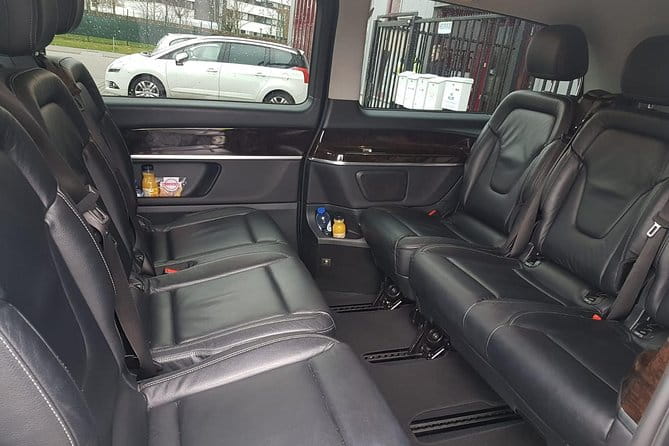 Private Arrival Transfer from Brussels Airport to Bruges with Business car - Key points / Takeaways