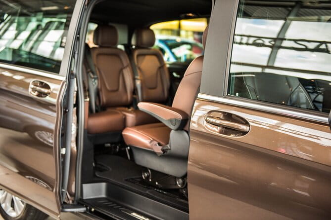 Private Arrival Transfer: from Geneva Airport to Adelboden - FAQ