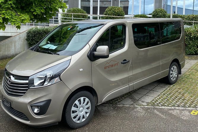 Private Arrival Transfer: from Geneva Airport to Geneva City - Key points / Takeaways