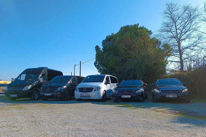Private Arrival Transfer from Thessaloniki Airport - Starting the Journey: First Impressions at Makedonia Airport