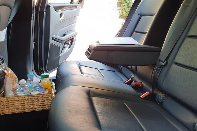 Private Arrival Transfer: from Zurich Airport to Sankt-Moritz - A Detailed Look at the Zurich Airport to St Moritz Private Transfer