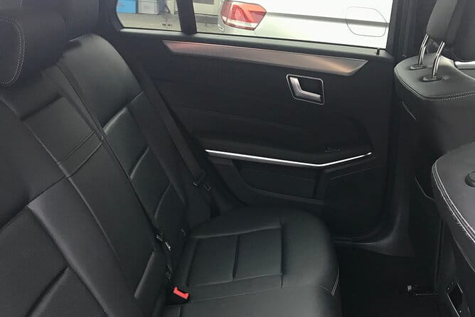 Private Arrival Transfer: from Zurich Airport to Sankt-Moritz - Who Should Consider This Transfer?