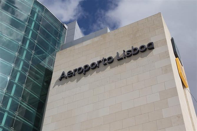 Private Arrival Transfer - Lisbon Airport to Several Destinations in Portugal - Key Points / Takeaways