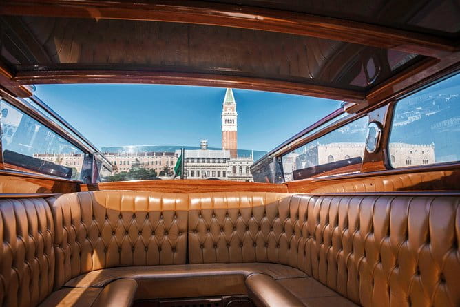 Private Arrival Transfer: Treviso Airport to Venice Hotels - In-Depth Look at the Transfer Experience