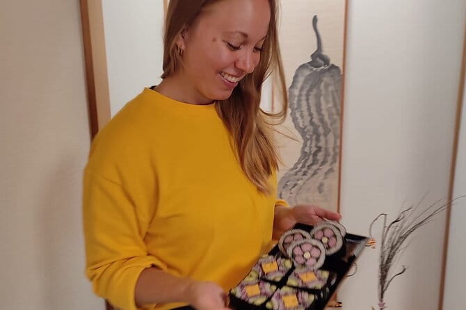 Private Art Sushi Roll Class in Kyoto - Menu and Inclusions