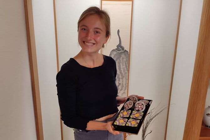 Private Art Sushi Roll Class in Kyoto - Booking and Pricing Information