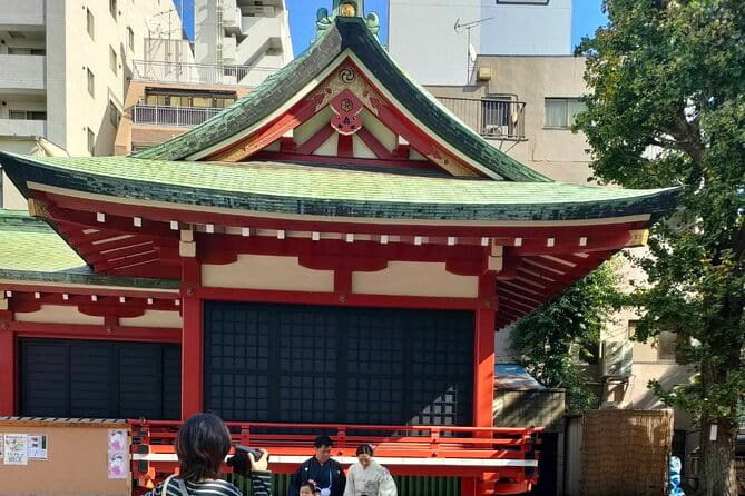 Private Asakusa Guided Journey Through History Food And Culture - Navigating the Tour Experience