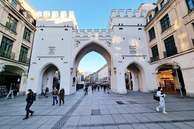 Private audio book city rally in Munich city centre - Key Points / Takeaways