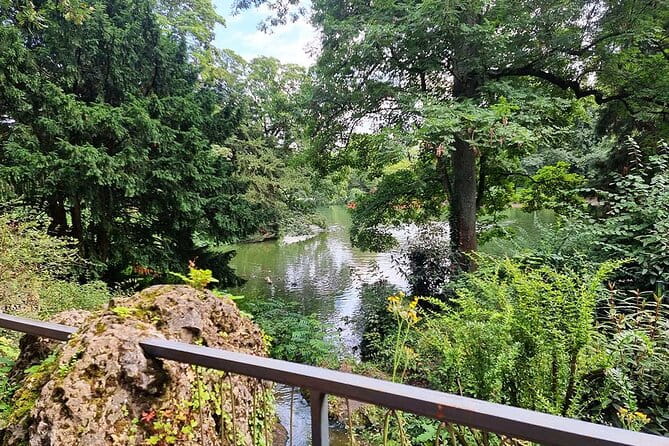 Private audio book city rally in the Volksgarten in Cologne - Who Will Love This Experience?