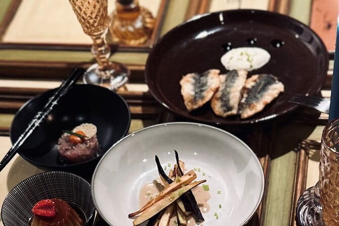 Private Barcelona Tapas and Cocktail Class with Market Tour - Price, Duration, and Practical Details