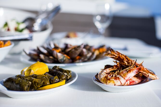 Private Beautiful Day or Romantic Sunset Cruise With Meal and Drinks - Air-conditioned Vehicle and Free Wi-Fi