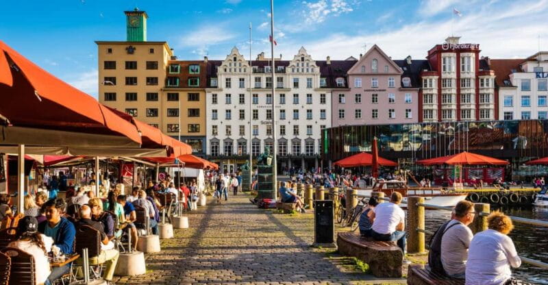 Private Bergen Walking tour - Exploring Bergen in Depth: What to Expect From the Tour