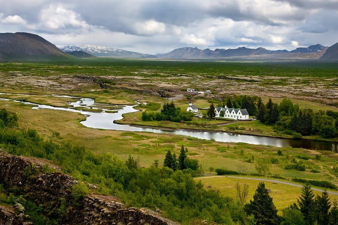 Private Bespoke Golden Circle Tour - Transportation, Timing, and Group Comfort