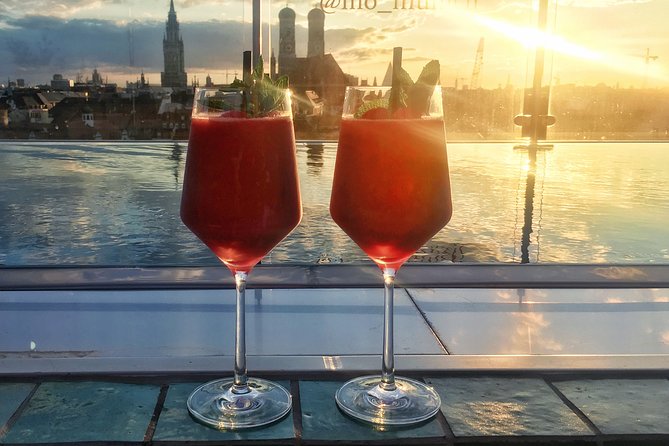 PRIVATE - Best Munich Cocktail Tour - All Inclusive - Meeting and Pickup