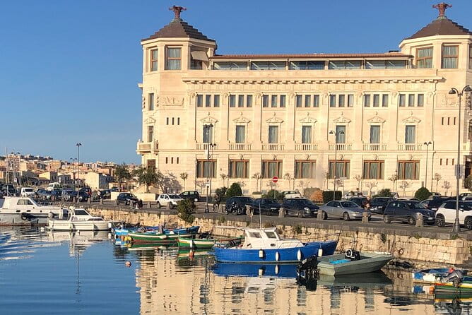 Private boat tour 1h Ortigia and caves with tales - Final Thoughts: Is This Tour Worth It?