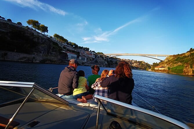 Private Boat Tour 1h30m with Sunset option, group price up to 6px - Who Will Love This Experience?